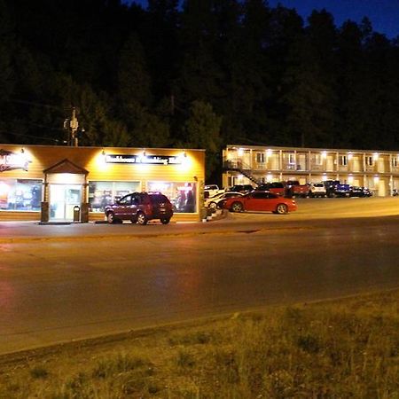 Motel Deadwood Station Bunkhouse And Gambling Hall Exterior foto